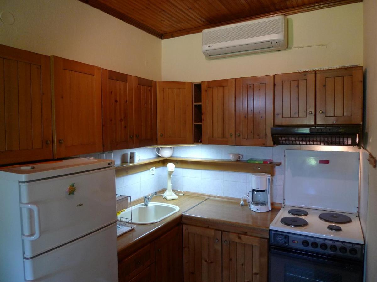 Stellina'S House Apartment Vourvourou Ngoại thất bức ảnh
